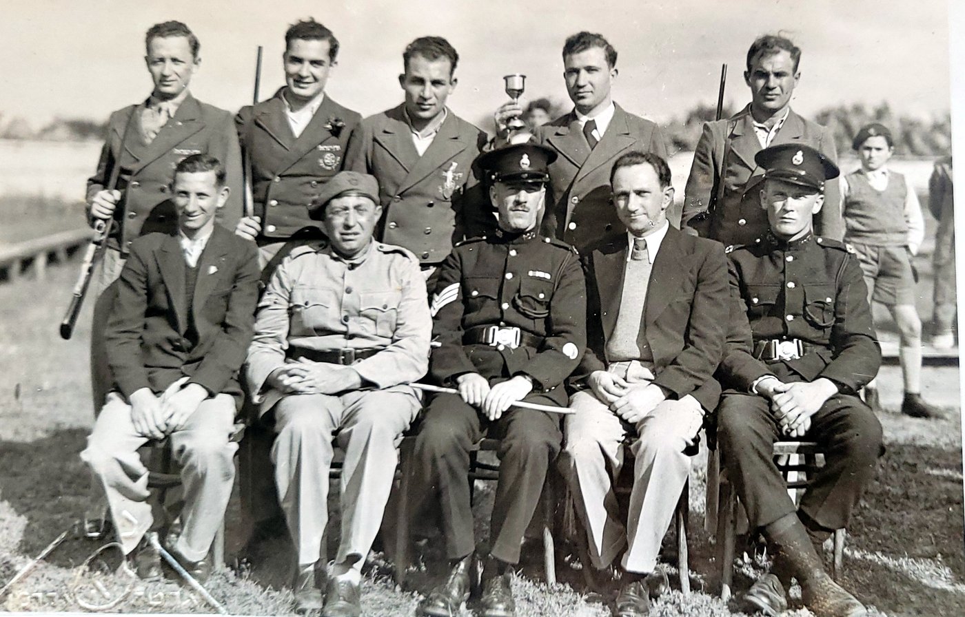 הקבוצה המנצחת בקליעה, מכבי, ינואר 1939